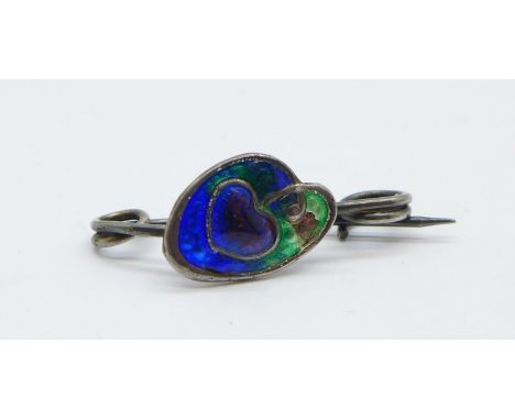 A small hallmarked silver and enamel brooch by Charles Horner, (green enamel a/f), pin 24mm 