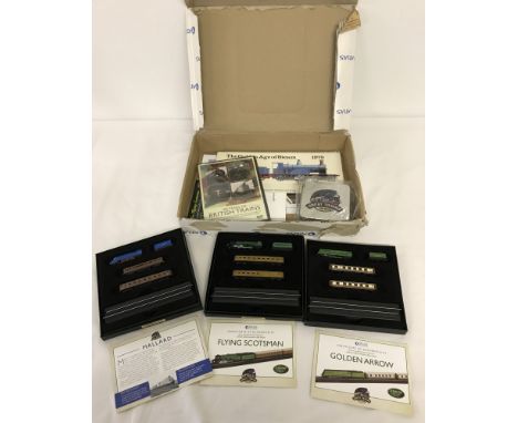  To include 3 boxed Atlas Editions miniature (Z gauge) train sets of The Flying Scotsman, The Golden Arrow and The Mallard (W
