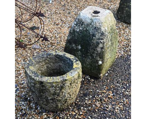 A stone planter to/w staddle stone base (2)