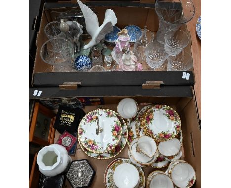 A Royal Albert 'Old Country Roses' tea service including cake-stand, other decorative ceramics and glass including Lladro gir