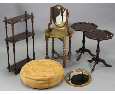 A small mahogany shield-shaped toilet mirror, 10½” wide; together with a small brass-top occasional table; a small set of wal