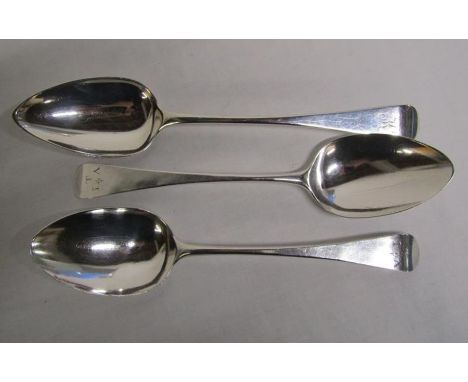 Samuel Godbehere, Edward Wigan &amp; James Boult 1804 &amp; 1805 silver serving spoons engraved with K and TIA - total weight