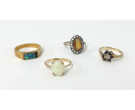 Three 9ct gold dress rings also an 18ct enamel ring (damaged) (4).