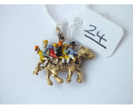 An enamel Widdecombe Fair charm in 9ct - 7.7gms