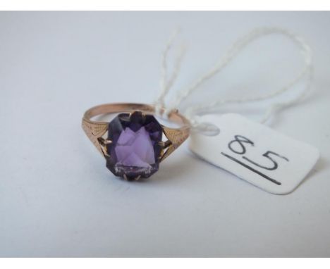 A 9ct ring with amethyst stone - marked 9k - size K - 1.85gms