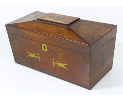An early 19thC rosewood and brass inlaid tea caddy, the sarcophagus top hinging to reveal a part fitted interior, (AF) 19cm h