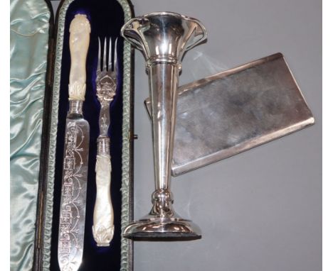 A Victorian cased silver and mother of pearl handled serving knife and fork, John Edward Bingham, Sheffield, 1889, a silver c