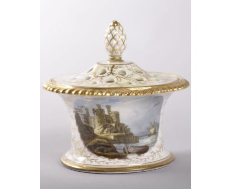 A GOOD FLIGHT BARR AND BARR WORCESTER PORCELAIN POTPOURRI, the white ground with gilt seaweed pattern and gadrooned edge and 