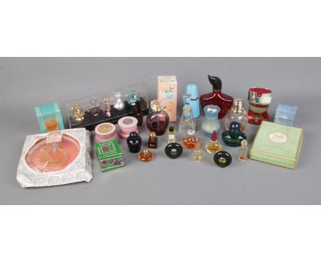 A good collection of assorted perfumes to include Morgan De Tol, Christian Dior Poison, Amarande, Lauren Ralph Lauren, etc.  