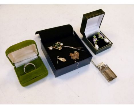 Small selection of silver and white metal-mounted jewellery to include pair of pearl drop earrings on Suffragette-style green