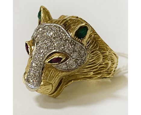 18 CT. GOLD GENTS ''CARTIER PANTHERE'' STYLE RING SET WITH APPROX. 1 CARAT OF DIAMOND WITH RUBY &amp; EMERALD - SIZE V - 35.8