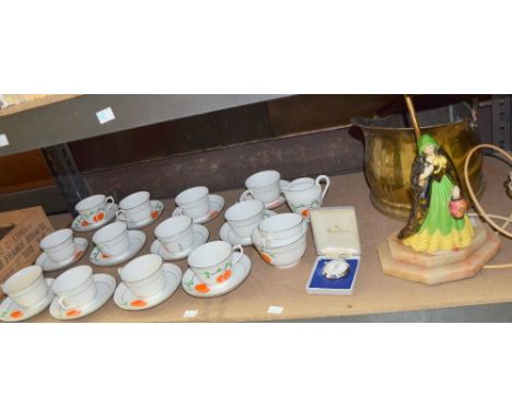 Part tea service, lamp with applied figure and coal helmet 