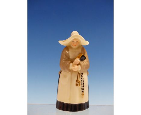 A WORCESTER NUN CANDLE EXTINGUISHER, DATE CODE FOR 1906/7.   H 9.5cms.