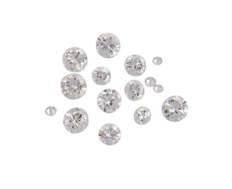   Konvolut Brillanten von 2,45 ct,   großer Stein 0,31 ct,. ca. FW (G)-GW (K)/VVS-P1, 1 Stein am Rand beschädigt, sonst guter