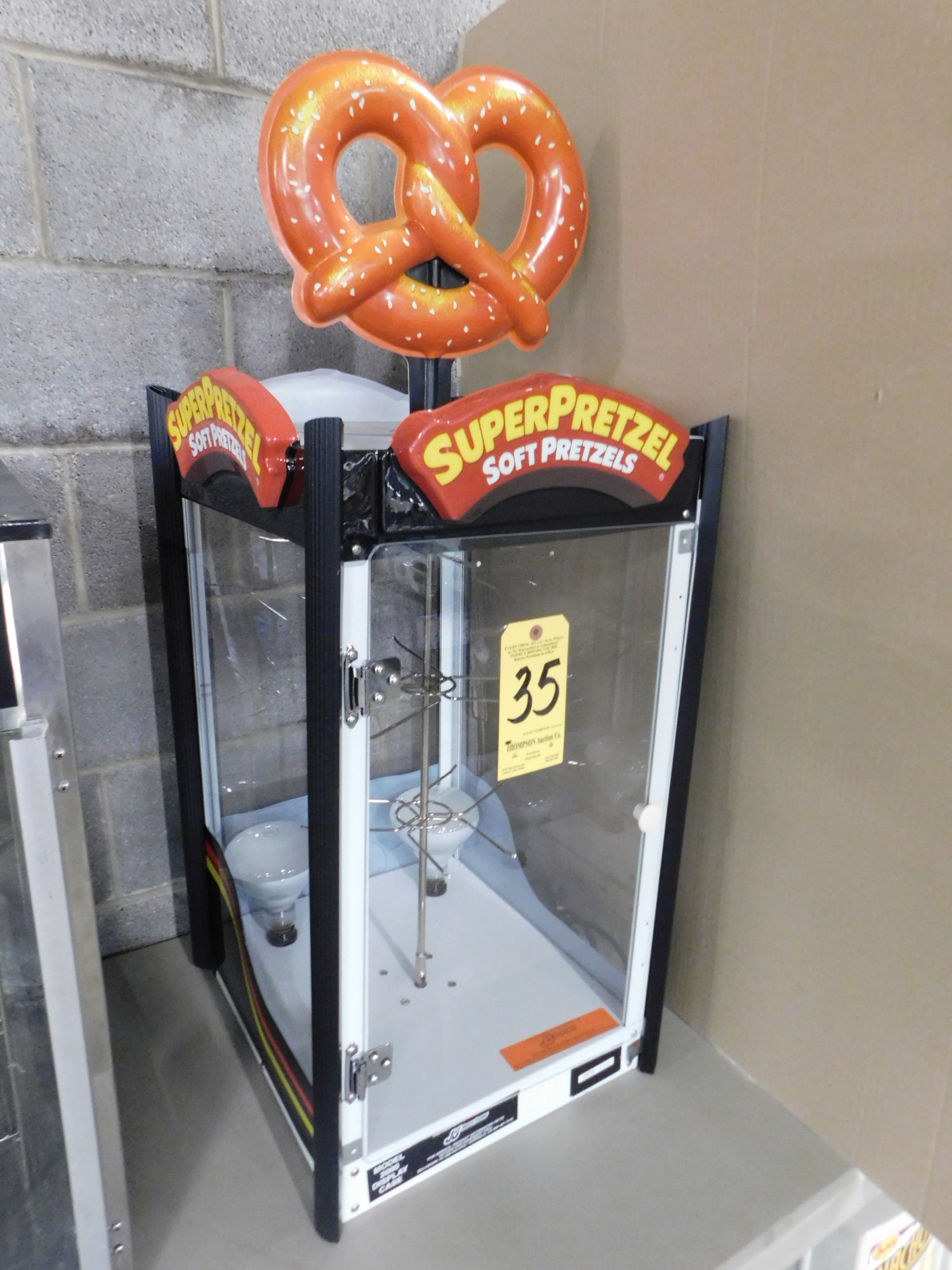 J&J Model 2000 Pretzel Warmer/Display Case