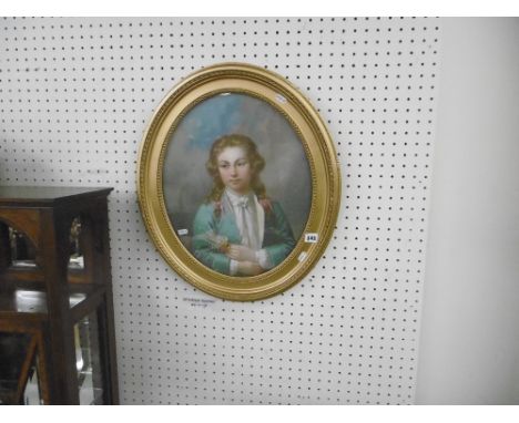 OVAL GILT FRAMED PASTEL, PORTRAIT OF A YOUNG MAN