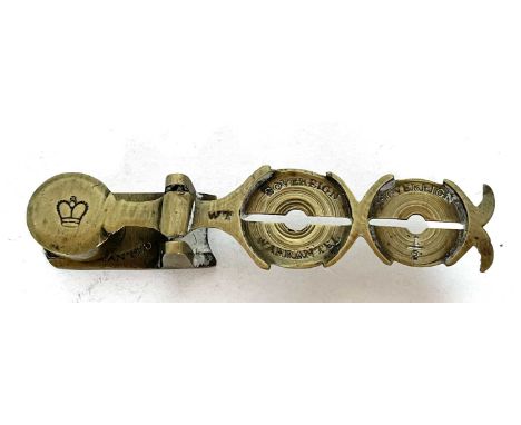 A pair of vintage brass sovereign scales, 10cm long
