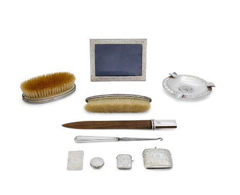 A group of silver and white metal oddmentsThe group comprising: an Italian rectangular photo frame, stamped 925, 11.2 x 15.3c
