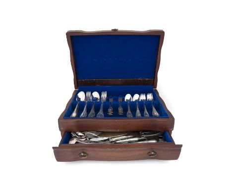 A set of silver plated Marly pattern flatwareChristofle 20th century The set comprising: 12 table forks; 12 tablespoon; 12 de