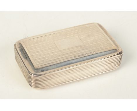A William IV ribbed and engine turned snuff box by Nathaniel Mills, Birmingham 1831, width 5cm, 7oz.