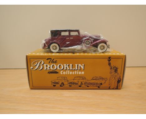 A Brooklin Models The Brooklin Collection 1:43 scale die-cast, BRK 96 1931 Marmon Sixteen 4-Door Convertible Sedan Top Up, in