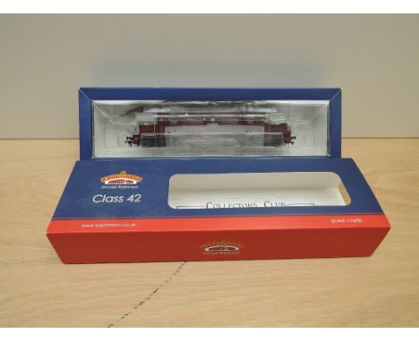 A Bachmann 00 gauge DCC Ready 32-050DC Class 42 Diesel Hydraulic D809 Champion BR Maroon Locomotive, in original window displ