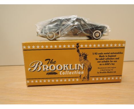 A Brooklin Models The Brooklin Collection 1:43 scale die-cast, BRK 89 1949 Checker Limousine, black, in original box with inn