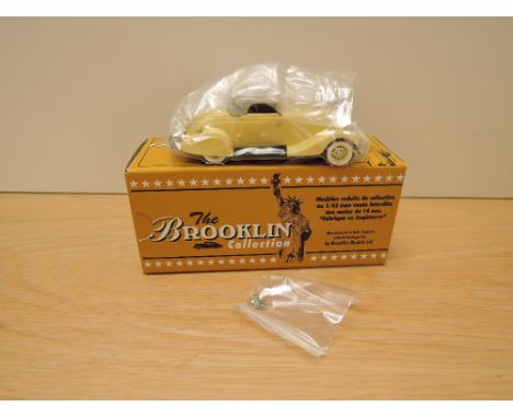 A Brooklin Models The Brooklin Collection 1:43 scale die-cast, BRK 93 1935 Studebaker Commander Roadster Soft Top Up, by perm