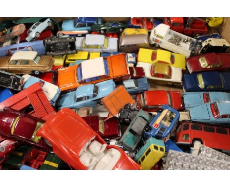 TWO TRAYS OF DIECAST CARS, MILITARY VEHICLES, TRUCKS AND BUSES ETC, MAINLY CORGI AND MATCHBOX