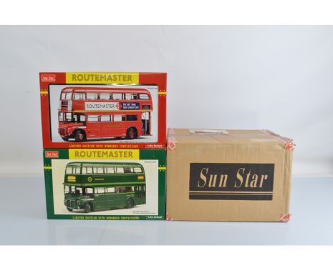 Two boxed Sunstar Routemaster diecast bus models in 1/24 scale, #2912 Routemaster Coach Green Line RMC1469 469CLT L.Ed  numbe