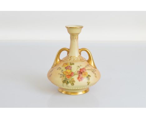 A Royal Worcester blush ivory twin handle vase,  Rd. No. 234430, shape number 1747. 16cm tall.