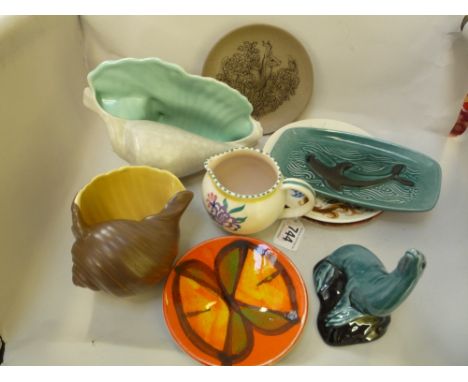 NINE PIECES OF VARIOUS POOLE POTTERY, (9)