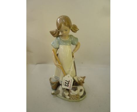 A LLADRO FIGURE GROUP, girl with Cats playing with her mop