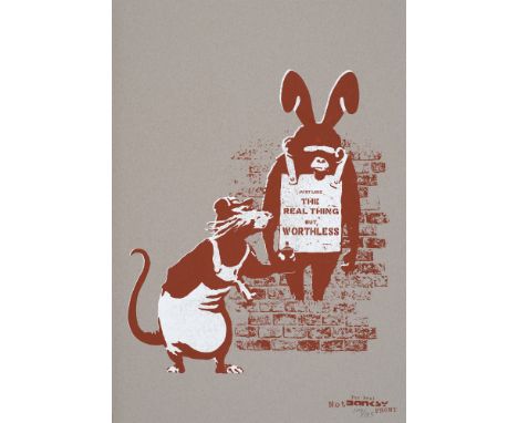 Zeitgenössische Kunst - Street Art - - THE REAL NOT BANKSY FRONT. Just like the real thing but worse (rot). 2019. Farbsiebdru