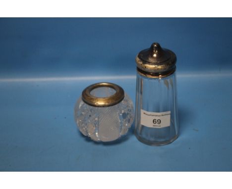 A HALLMARKED SILVER AND CUT GLASS MATCHSTRIKER AND SILVER TOPPED SUGAR SIFTER  (2)