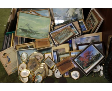 A LARGE QUANTITY OF PICTURES AND PRINTS TO INCLUDE MINIATURES