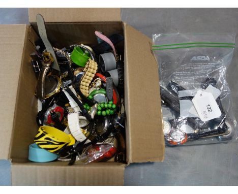 A large and assorted collection of wristwatches, to include Rotary, Timex, Mortima and others (qty) 