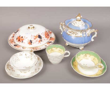 A collection of Rockingham porcelain to include muffin dish, sucrier etc. 