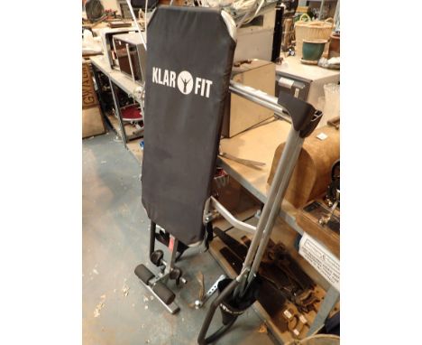 Klar fit inversion exercise table