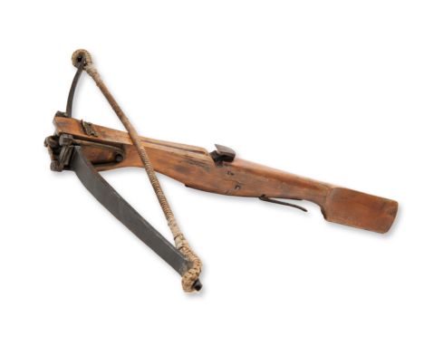 CROSSBOW | CENTRAL EUROPE, CENTRAL EUROPEAN | Country: Central Europe | Date: 19th century | Condition: excellent | Lot infor
