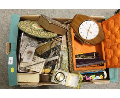 A TRAY OF COLLECTABLES TO INCLUDE A METAMEC MANTEL CLOCK, ETC.
