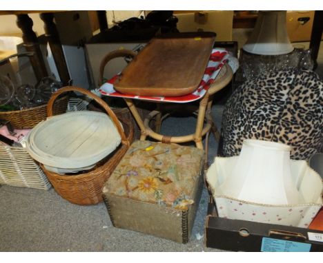 A LARGE QUANTITY OF HOUSEHOLD SUNDRIES TO INCLUDE WICKER BASKETS, VINTAGE HAND STITCHED FOOTSTOOL - WITH DAMAGES, CAT BED ETC