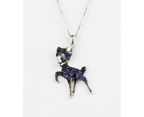 A 925 silver fawn shaped pendant and chain set with sapphires, L. 4.5cm.