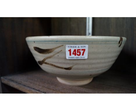 A Leach studio pottery circular bowl, 22.5cm diameter. 