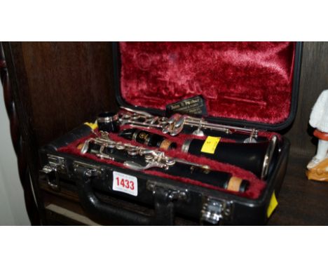 A Yamaha 250 clarinet, in original fitted box. 