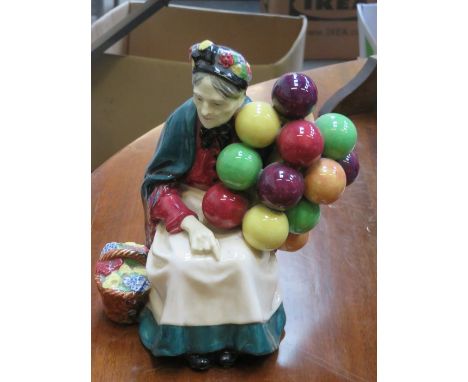 ROYAL DOULTON GLAZED CERAMIC FIGURE- THE OLD BALLOON SELLER, HN1315