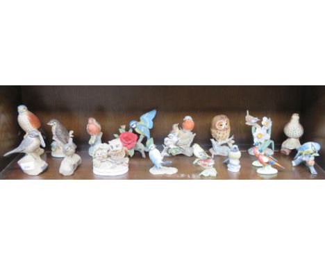 PARCEL OF VARIOUS GLAZED AND UNGLAZED CERAMIC BIRDS INCLUDING BESWICK AND POOLE, ETC. 