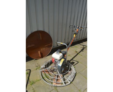 A BELLE PT916 CIRCULAR 38.5'' POWER FLOAT, (with manual) (leak from carburetor, service required, engine turning)