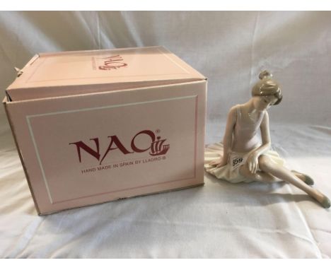 NAO FIGURE OF A BALLERINA NO. 01175