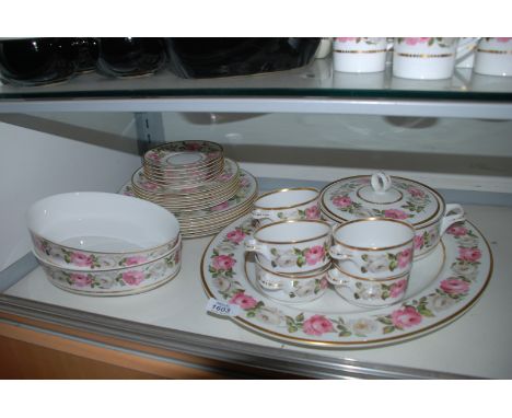 A Royal Worcester 'Royal Garden' part dinner service including  large serving platter 18" diameter, six dinner plates, six sa